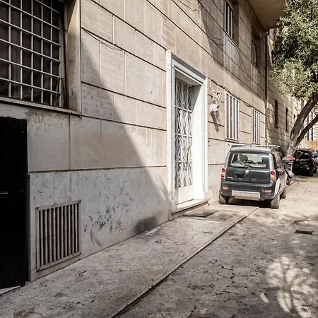 Appartamento The Rent - Bright In The Historic Center Of Roma